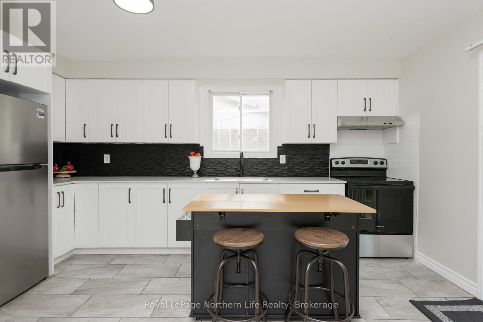 481 SKI CLUB ROAD - 15