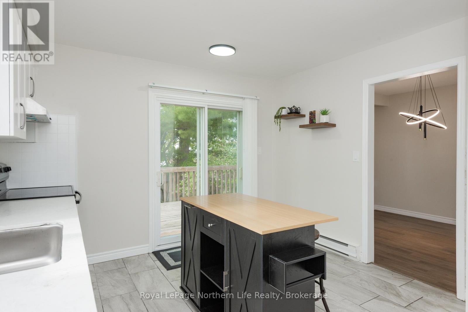 481 SKI CLUB ROAD - 12