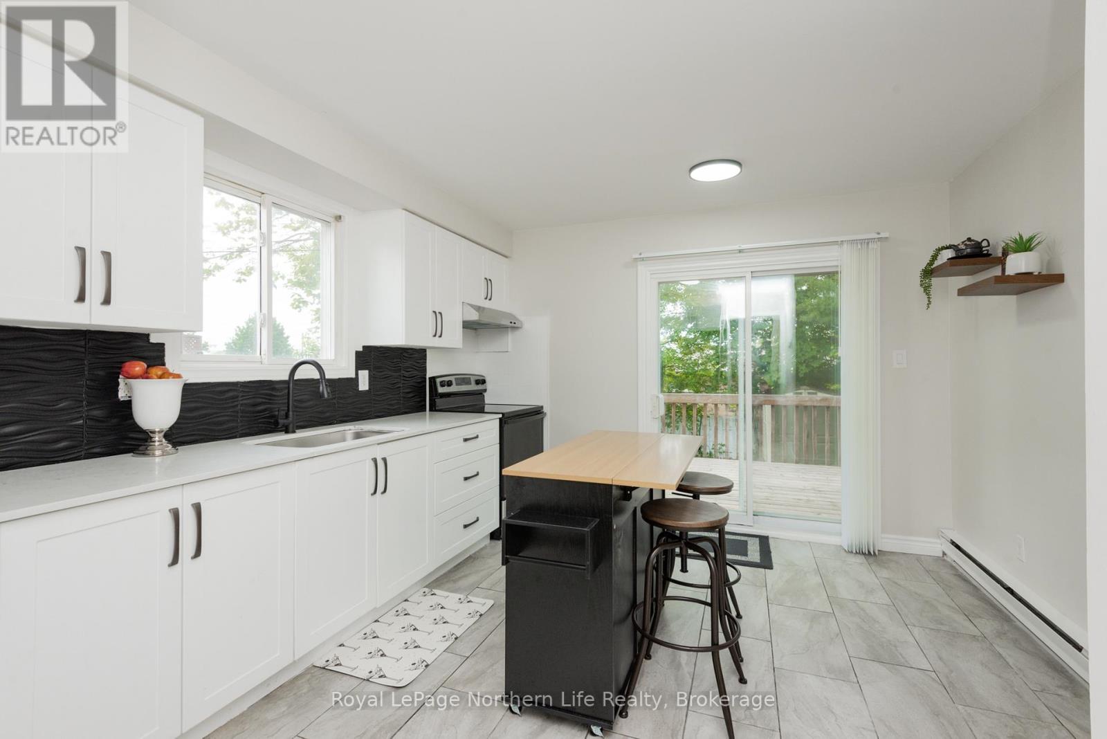 481 SKI CLUB ROAD - 16