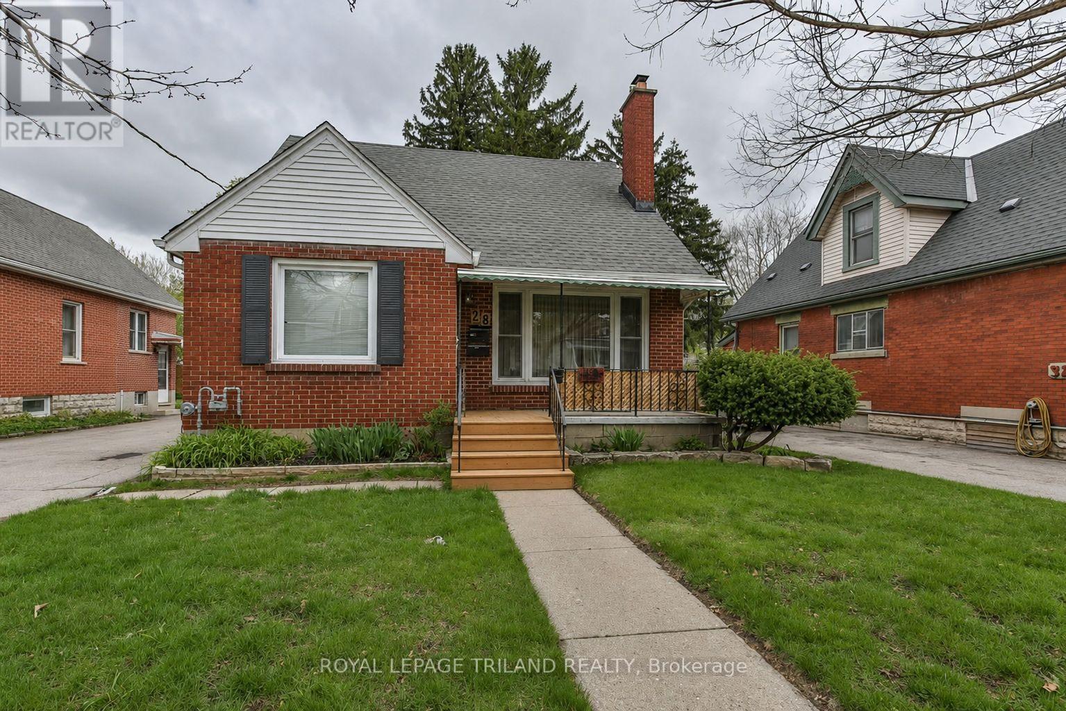 28 BEATTIE AVENUE - 2