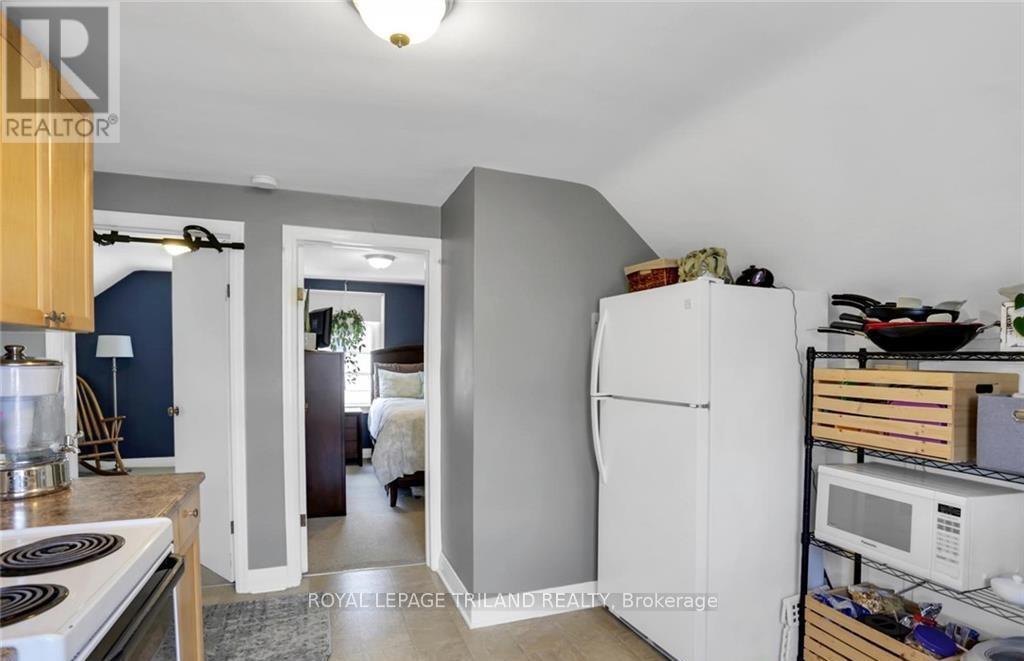 28 BEATTIE AVENUE - 25