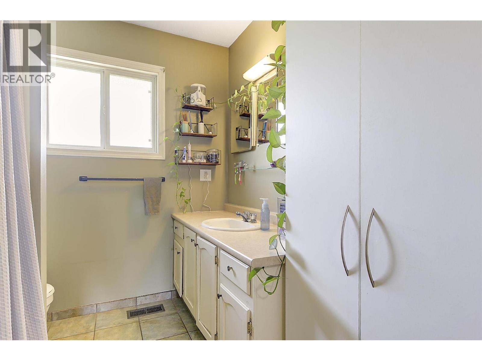  1360 Elm Street, Kelowna