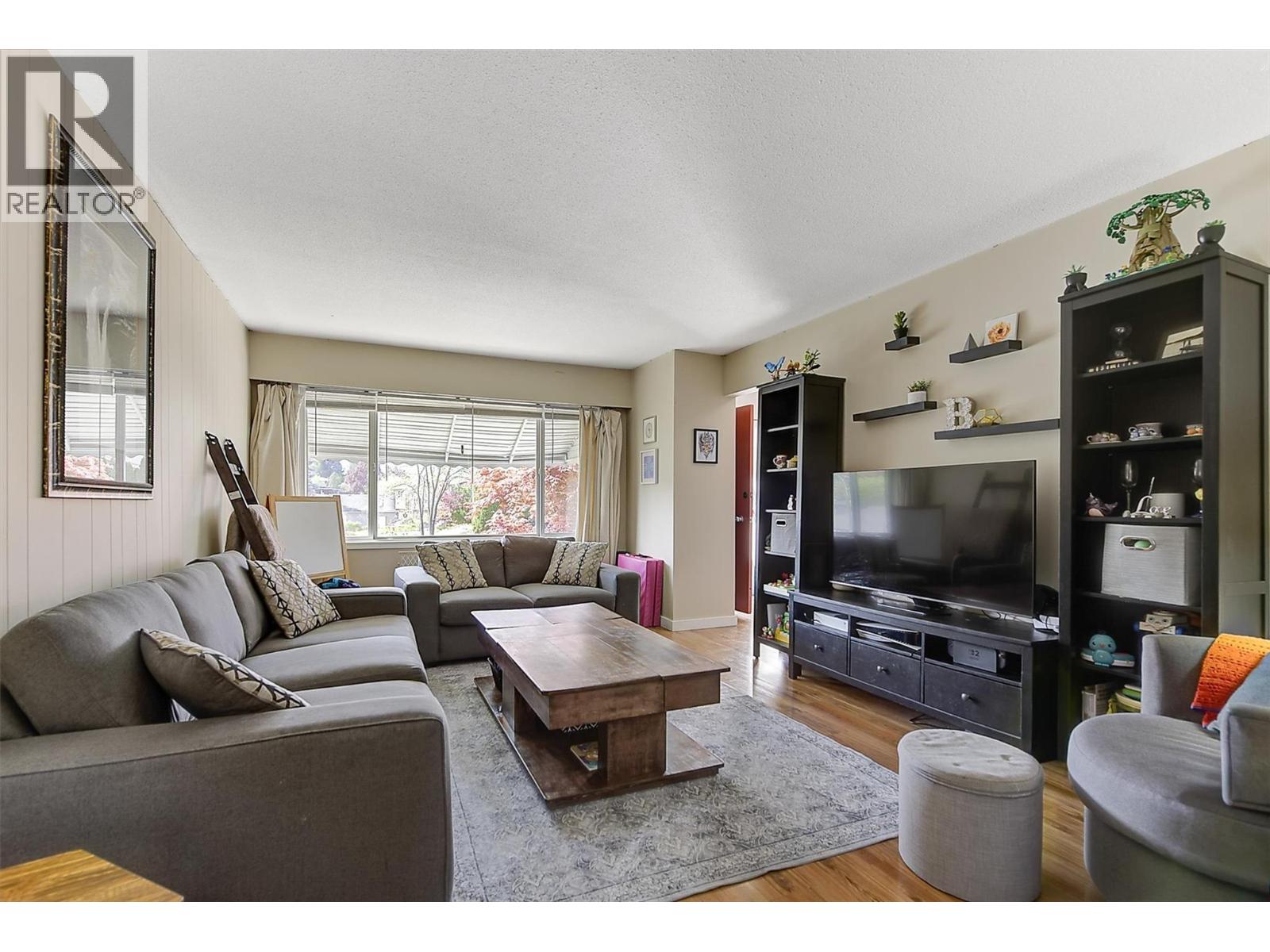  1360 Elm Street, Kelowna