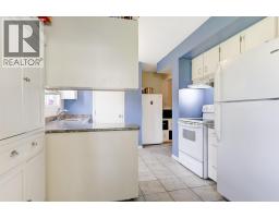 1360 Elm Street, Kelowna, BC V1Y3W6 Photo 48