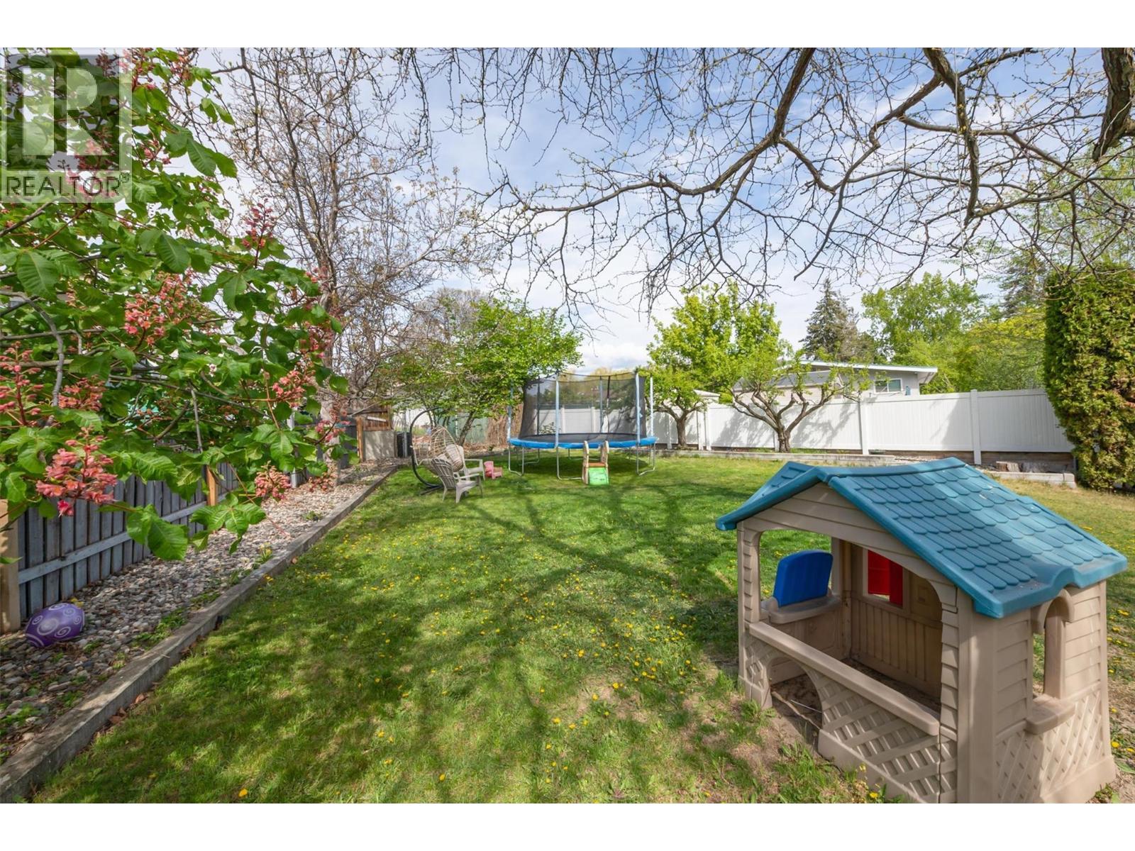  1360 Elm Street, Kelowna
