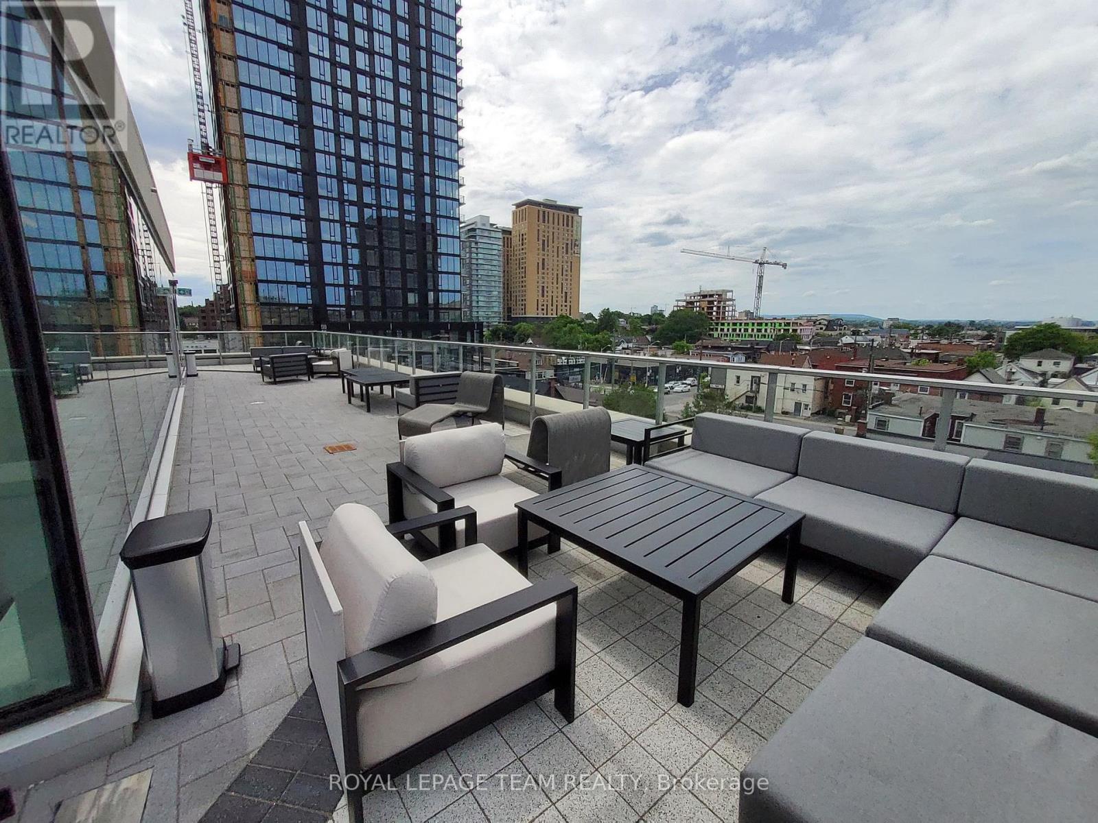 1 Bed, 1 Bath House for Rent in Ottawa – 2409 – 805 CARLING AVENUE, Ottawa – MLS# X13553340 - Image 31