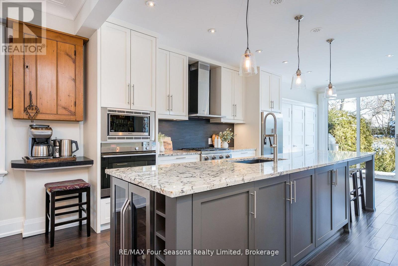 213 BIRCH STREET - 4