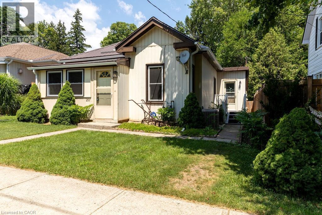257 UNION Street - 1