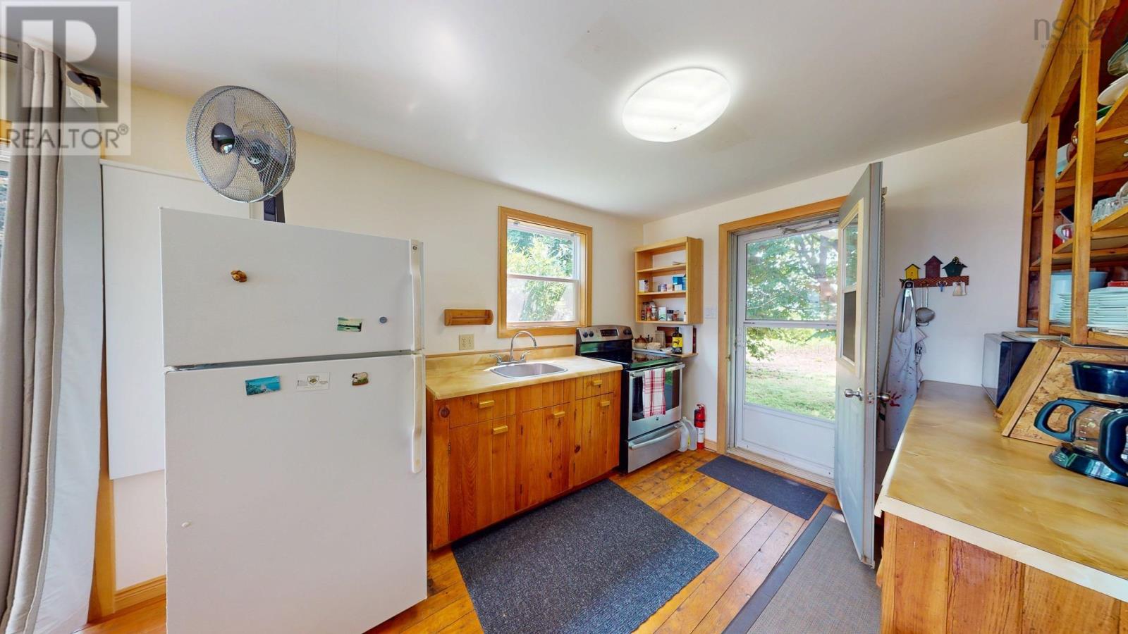 541 Porters Point Branch Road - 10