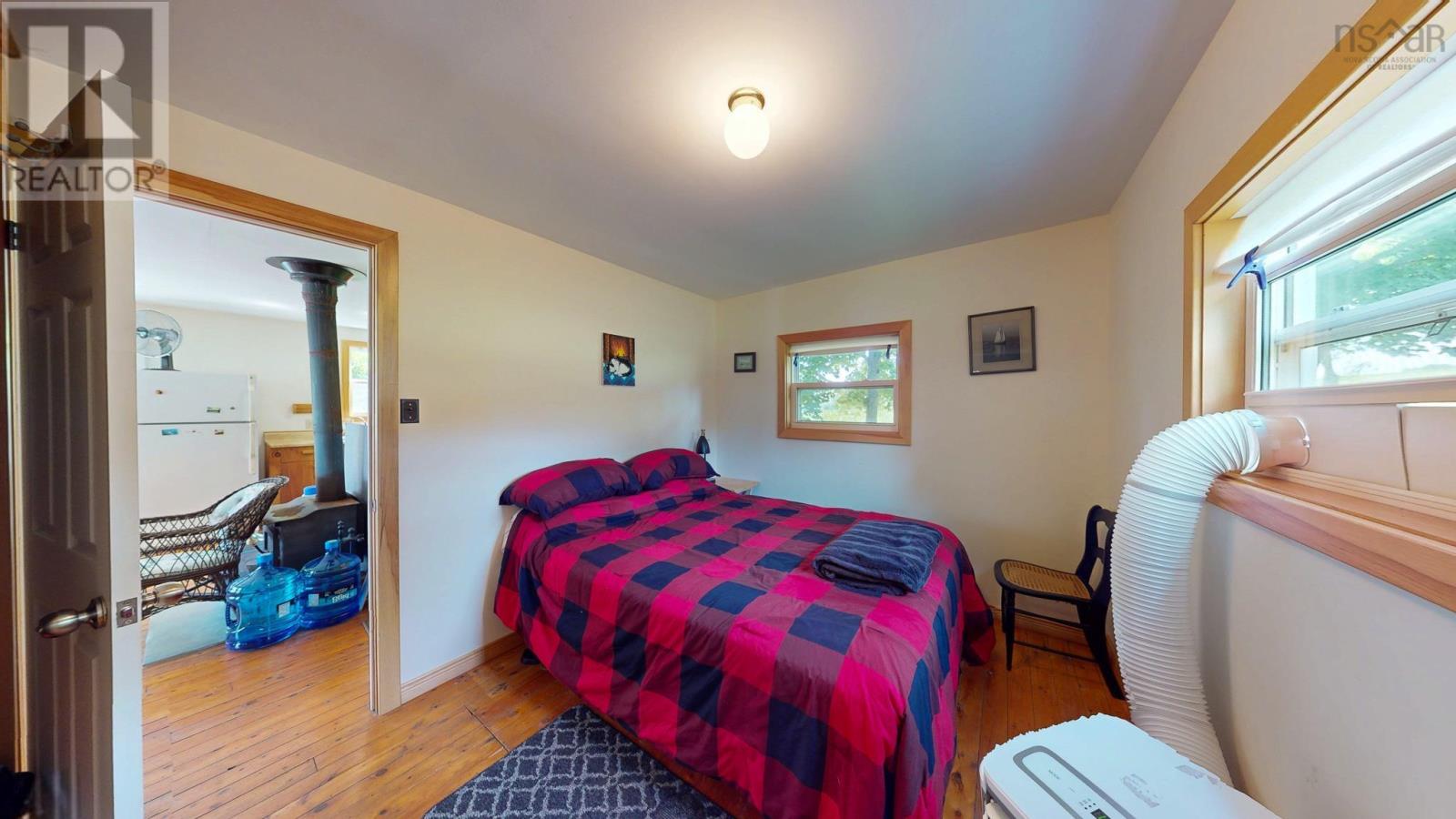 541 Porters Point Branch Road - 16