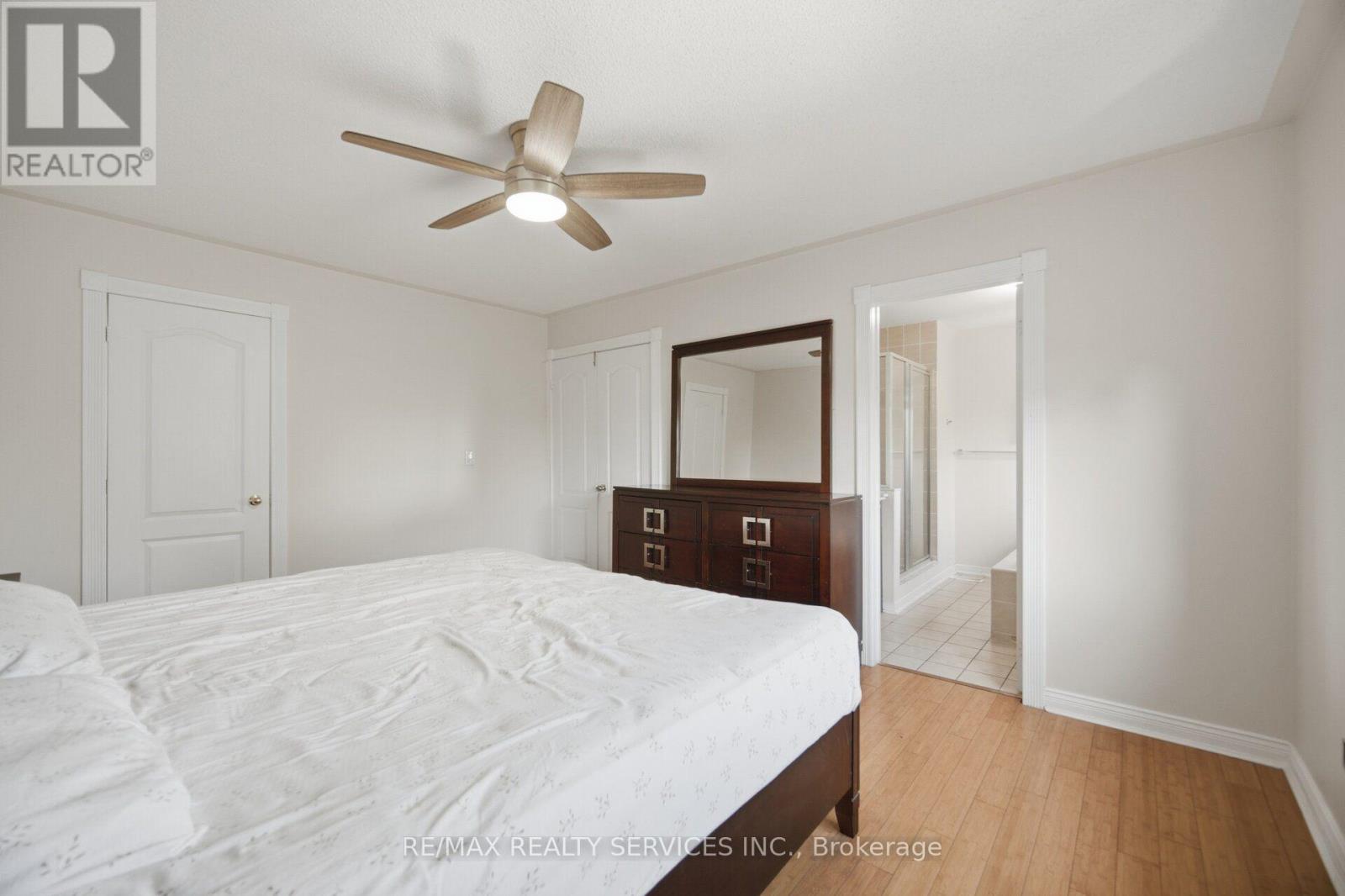4 SUNNYBROOK CRESCENT - 31