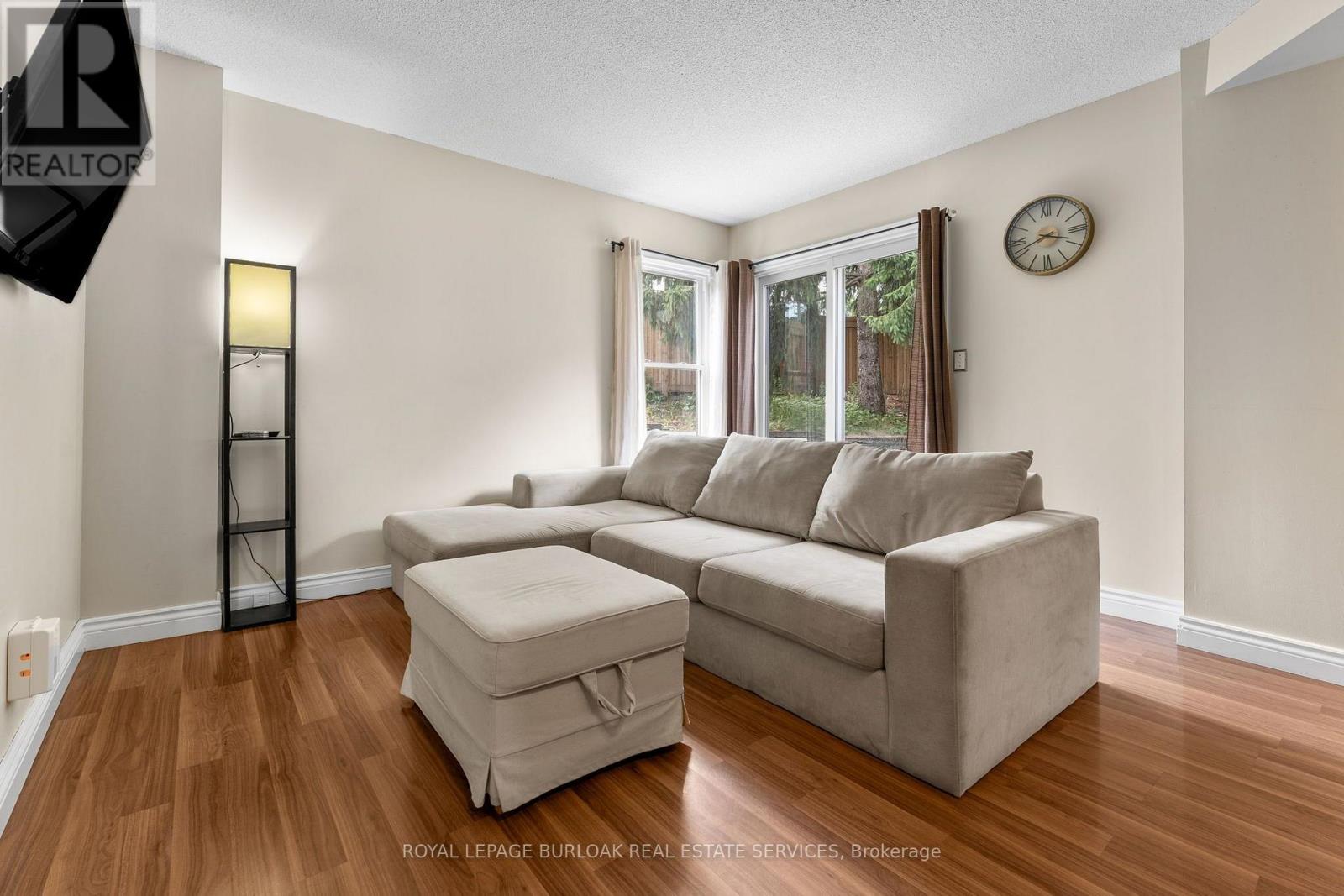 #12 465 BEECHWOOD PLACE - 13