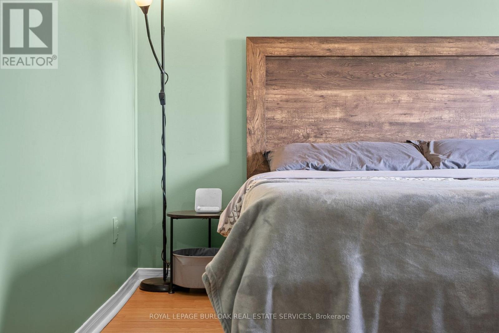 #12 465 BEECHWOOD PLACE - 29