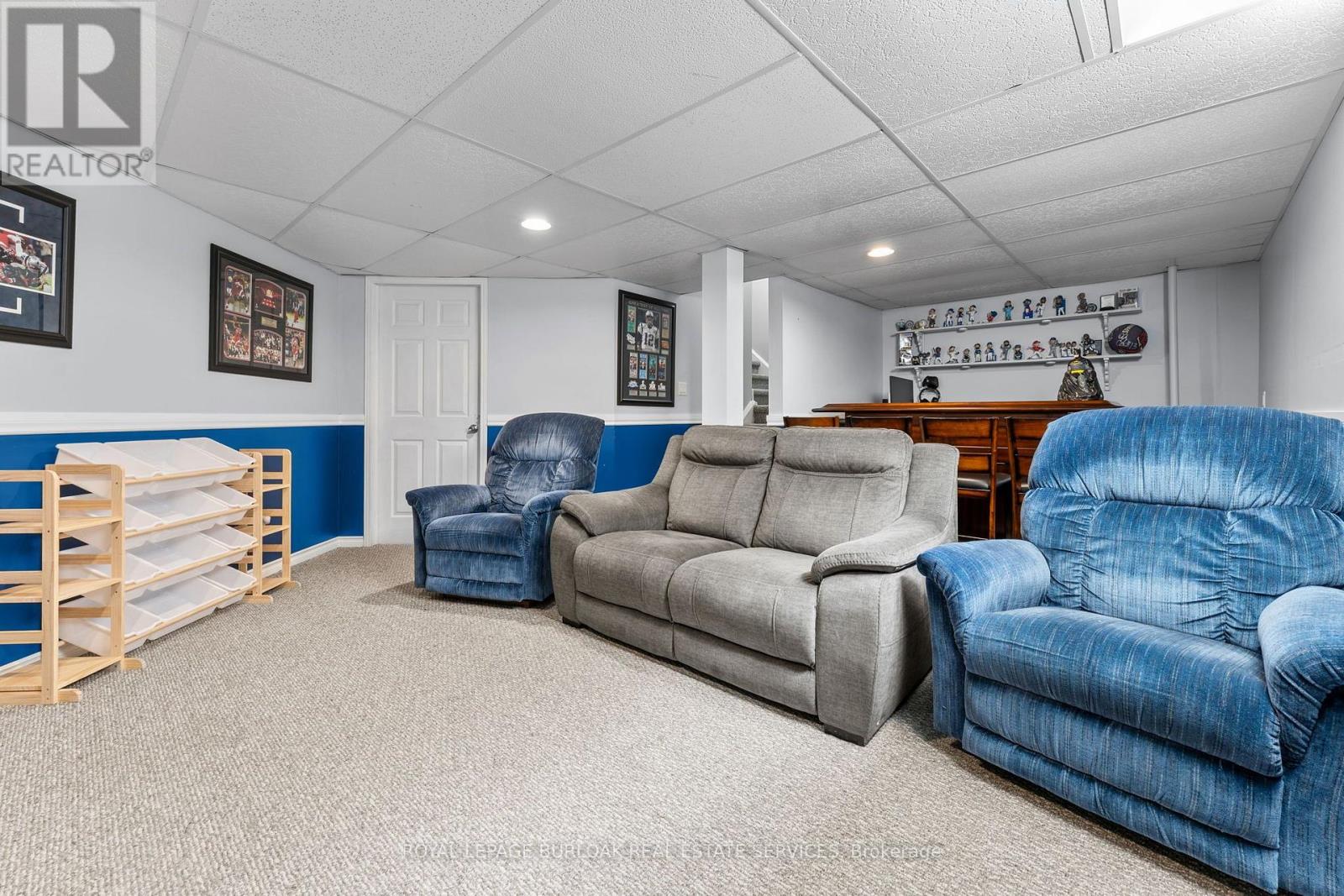 #12 465 BEECHWOOD PLACE - 39