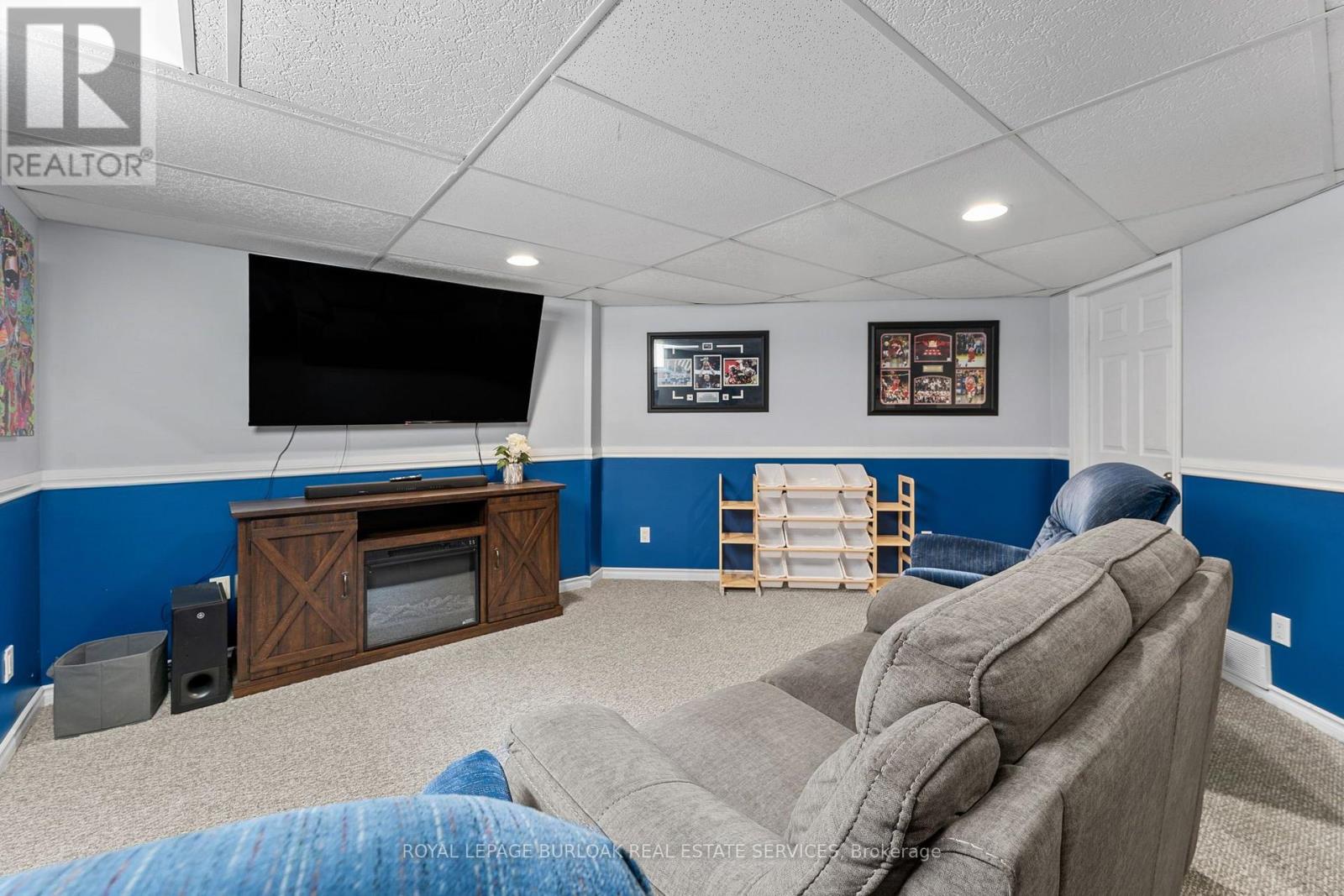 #12 465 BEECHWOOD PLACE - 40