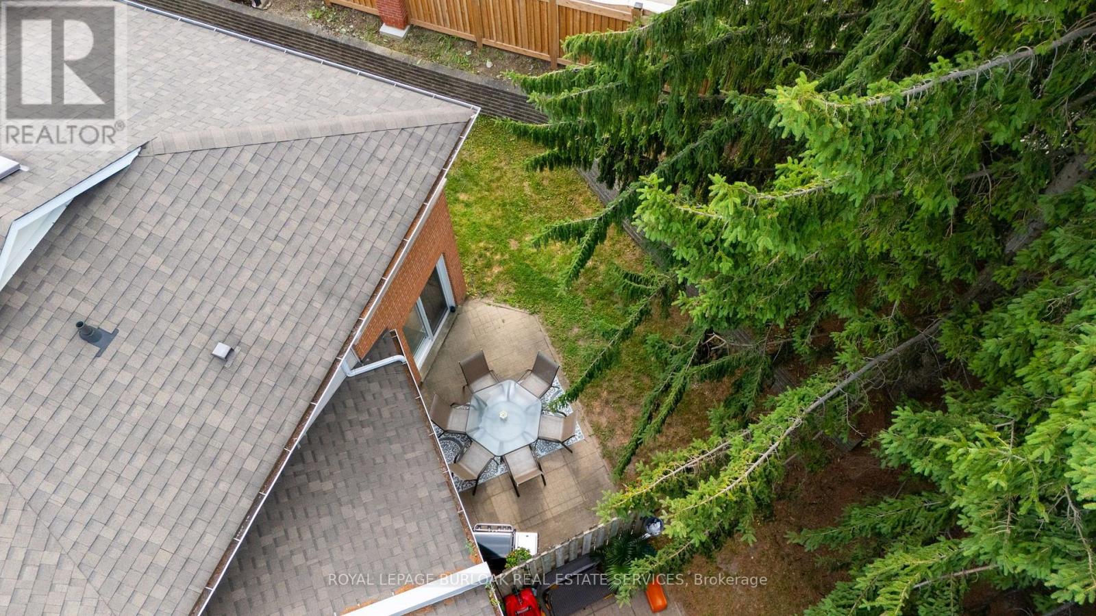#12 465 BEECHWOOD PLACE - 47