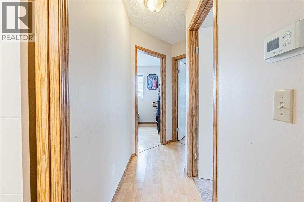 65 Martinvalley Road NE - 14