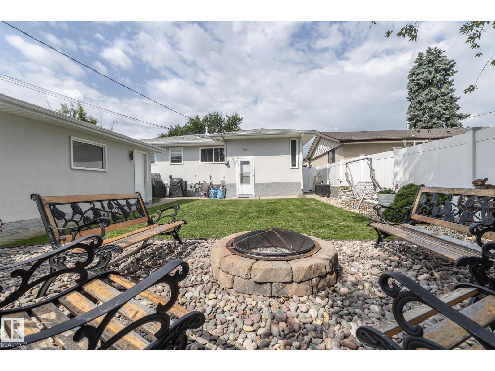 10623 75 ST NW - 68