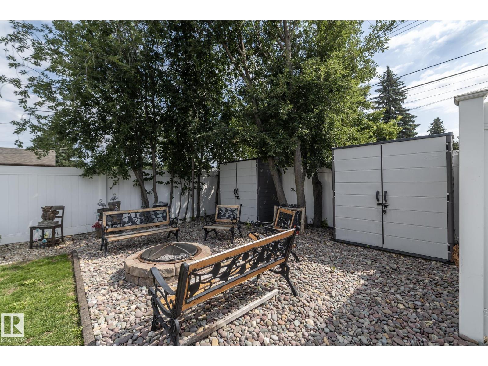 10623 75 ST NW - 66