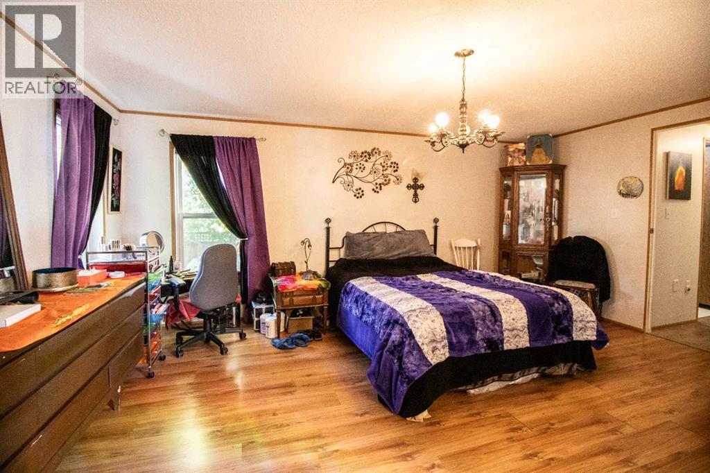 30, 38138 Range Road 283 - 6