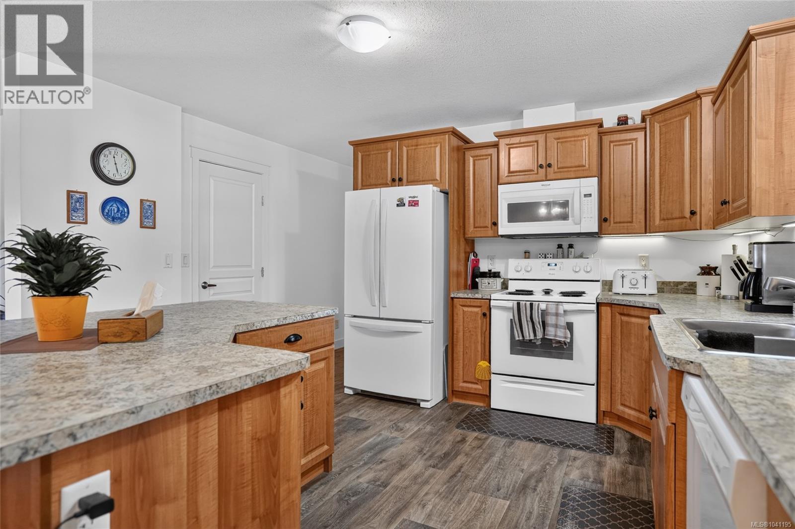 6353 Beaver Creek Rd - 18