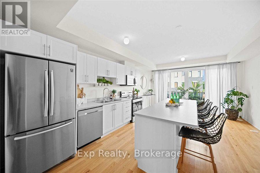 1435 GREEN ROAD - 15