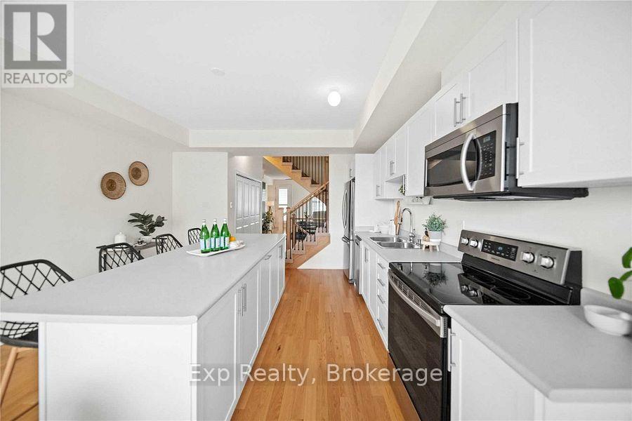 1435 GREEN ROAD - 18