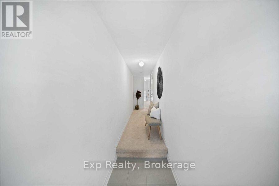 1435 GREEN ROAD - 4