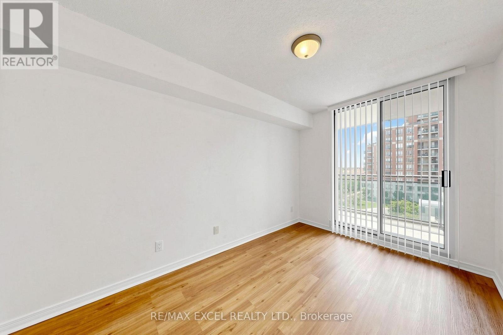 #508 350 RED MAPLE ROAD - Image 23