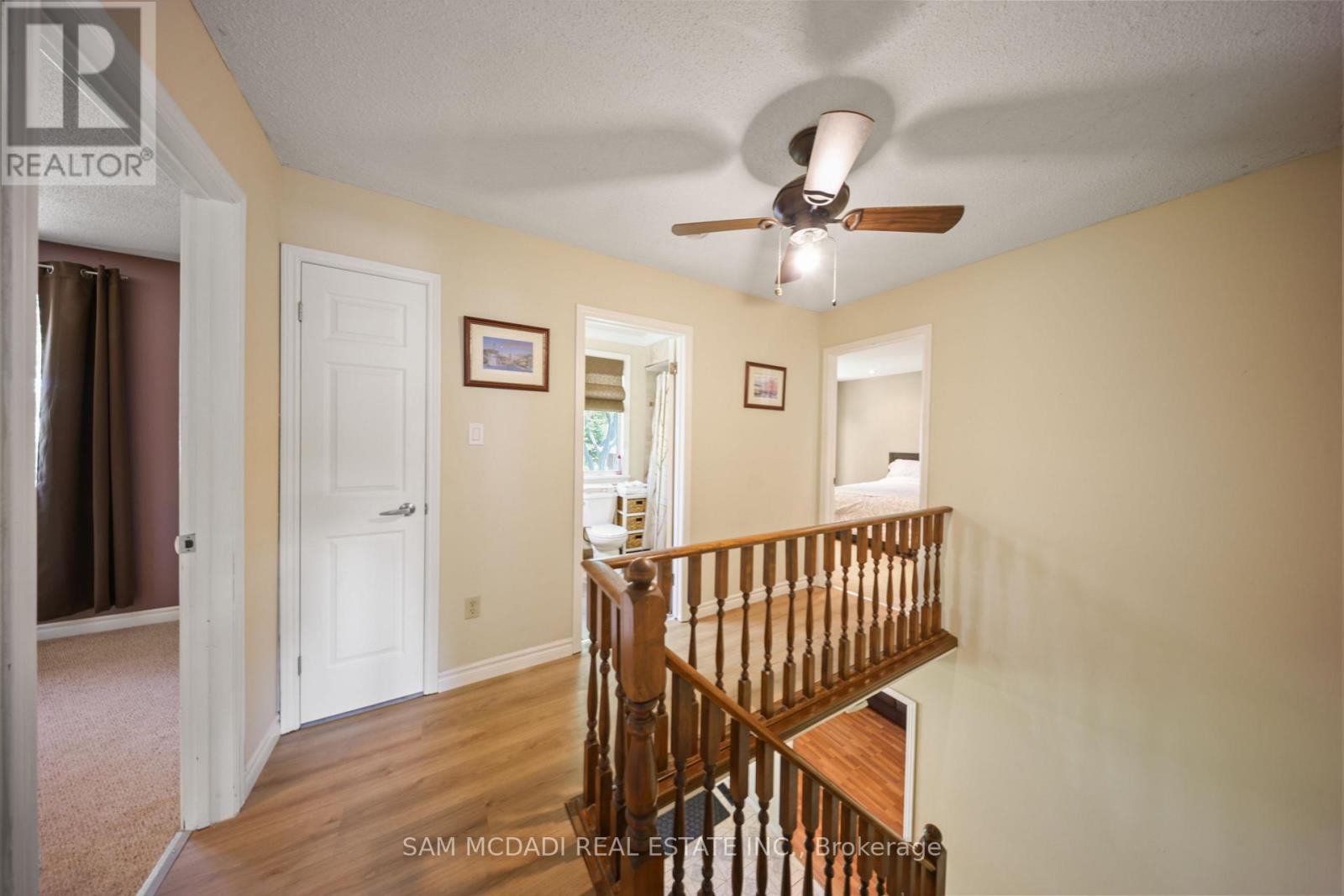 8 NOMAD COURT - 16