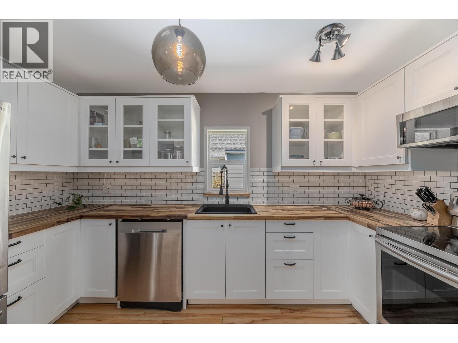 430 6th Avenue - 15