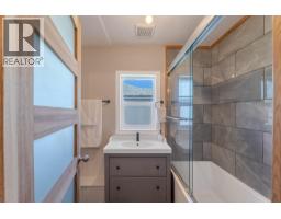 430 6th Avenue, Keremeos, BC V0X1N3 Photo 19
