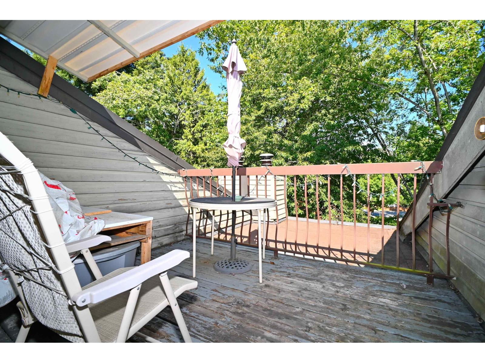 210 7144 133B STREET, Surrey