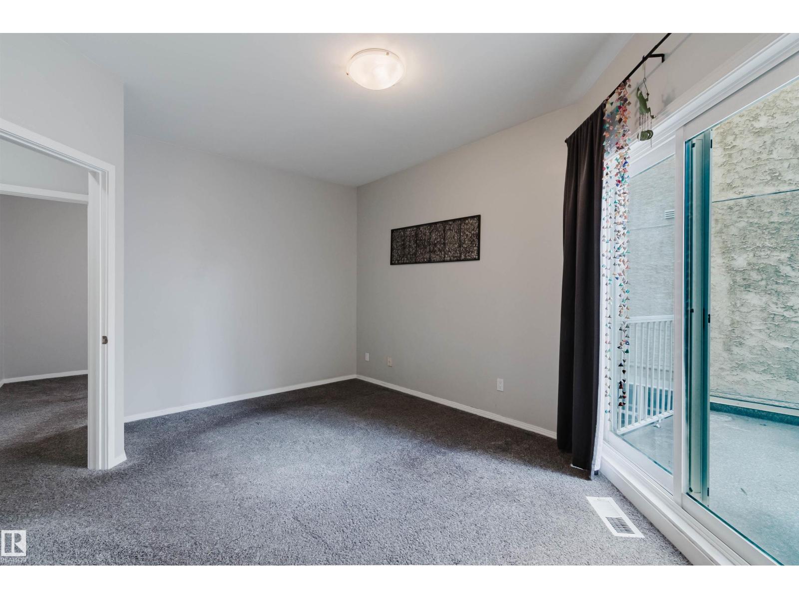 #202 10939 82 AV NW - 23