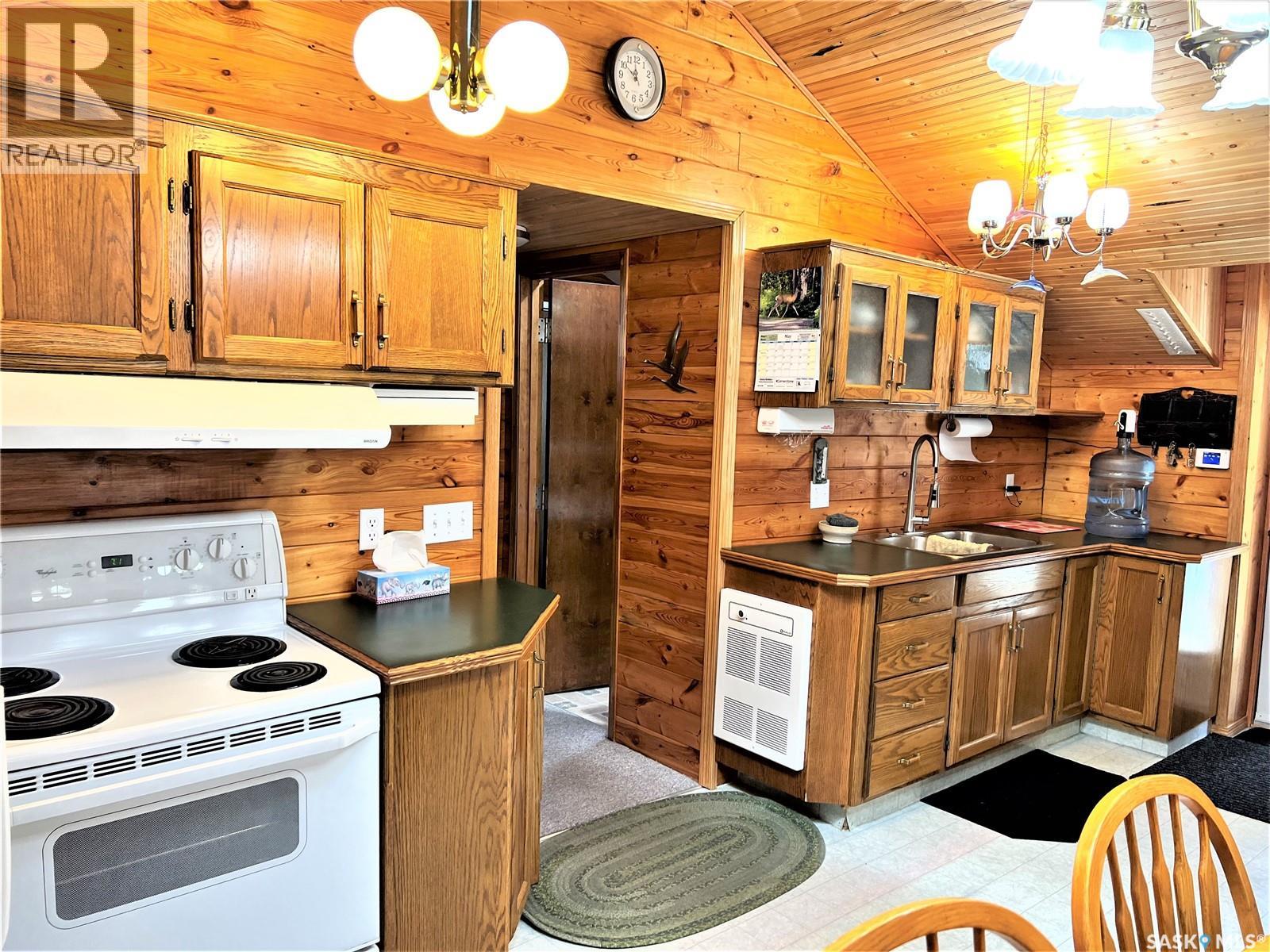 214 Richard DRIVE - Image 19