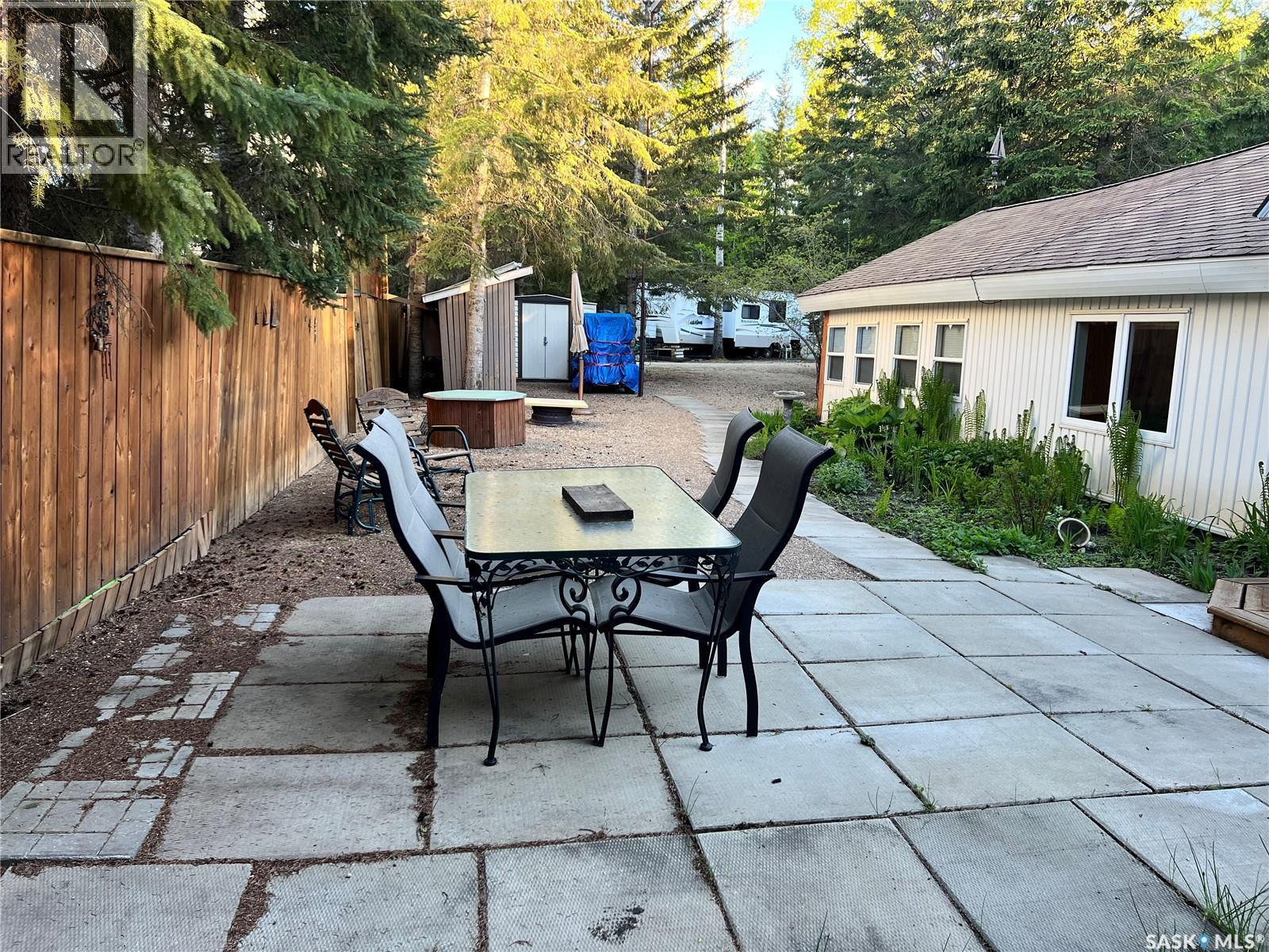 214 Richard DRIVE - Image 36