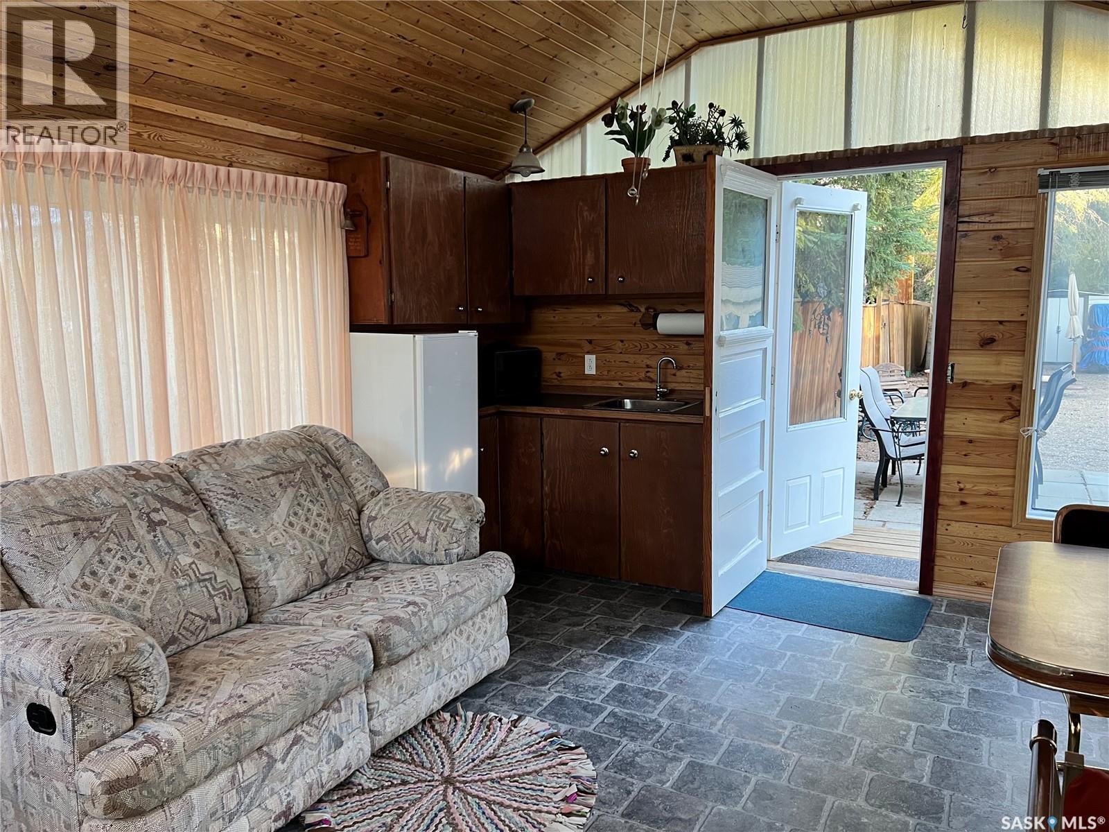 214 Richard DRIVE - Image 44