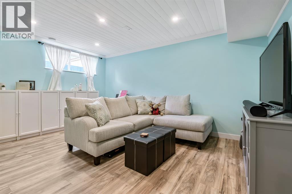 140 Wildrose Drive - 35
