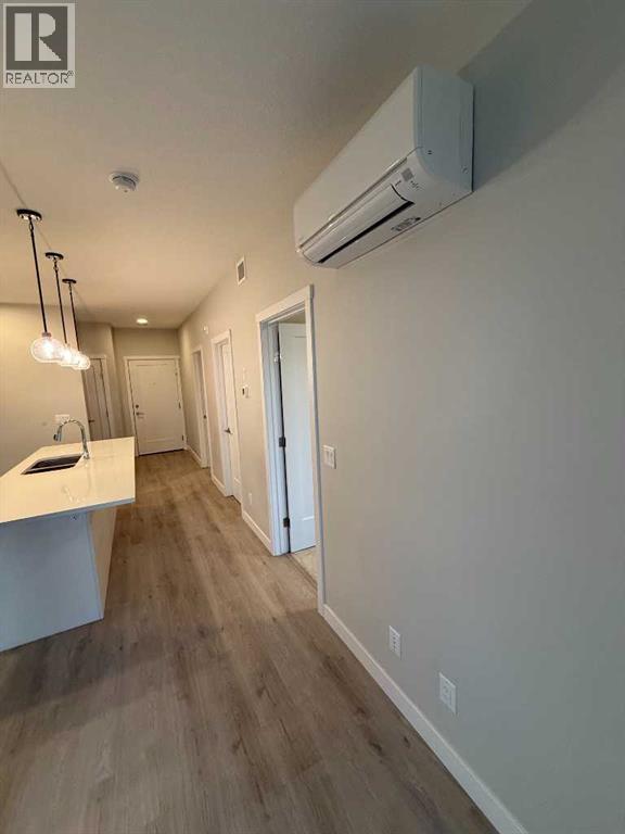 #308 660 Shawnee Square SW - 12