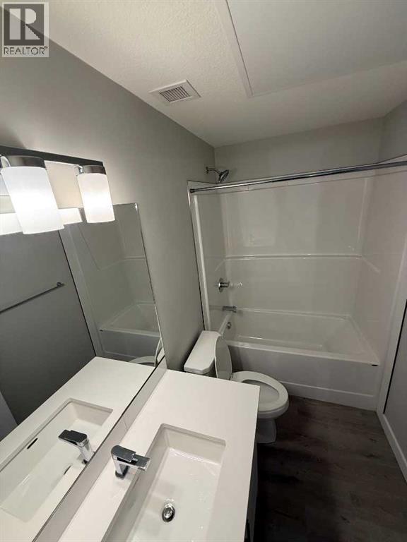 #308 660 Shawnee Square SW - 16