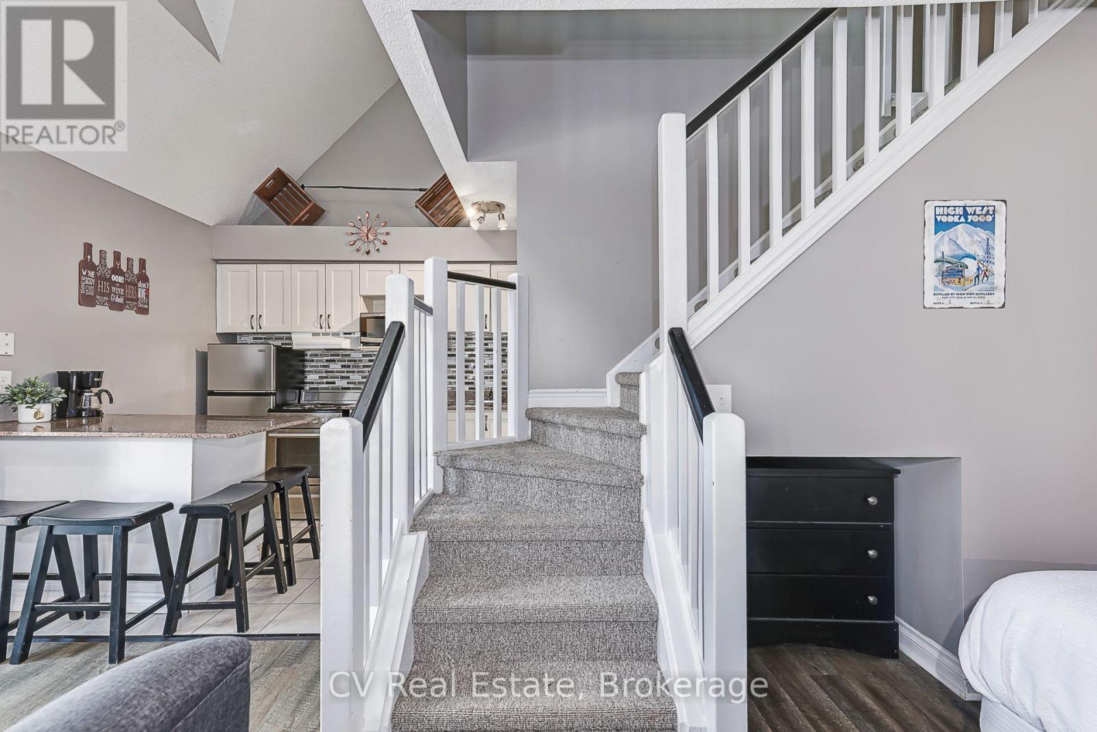 #211 796468 GREY 19 ROAD - Image 22