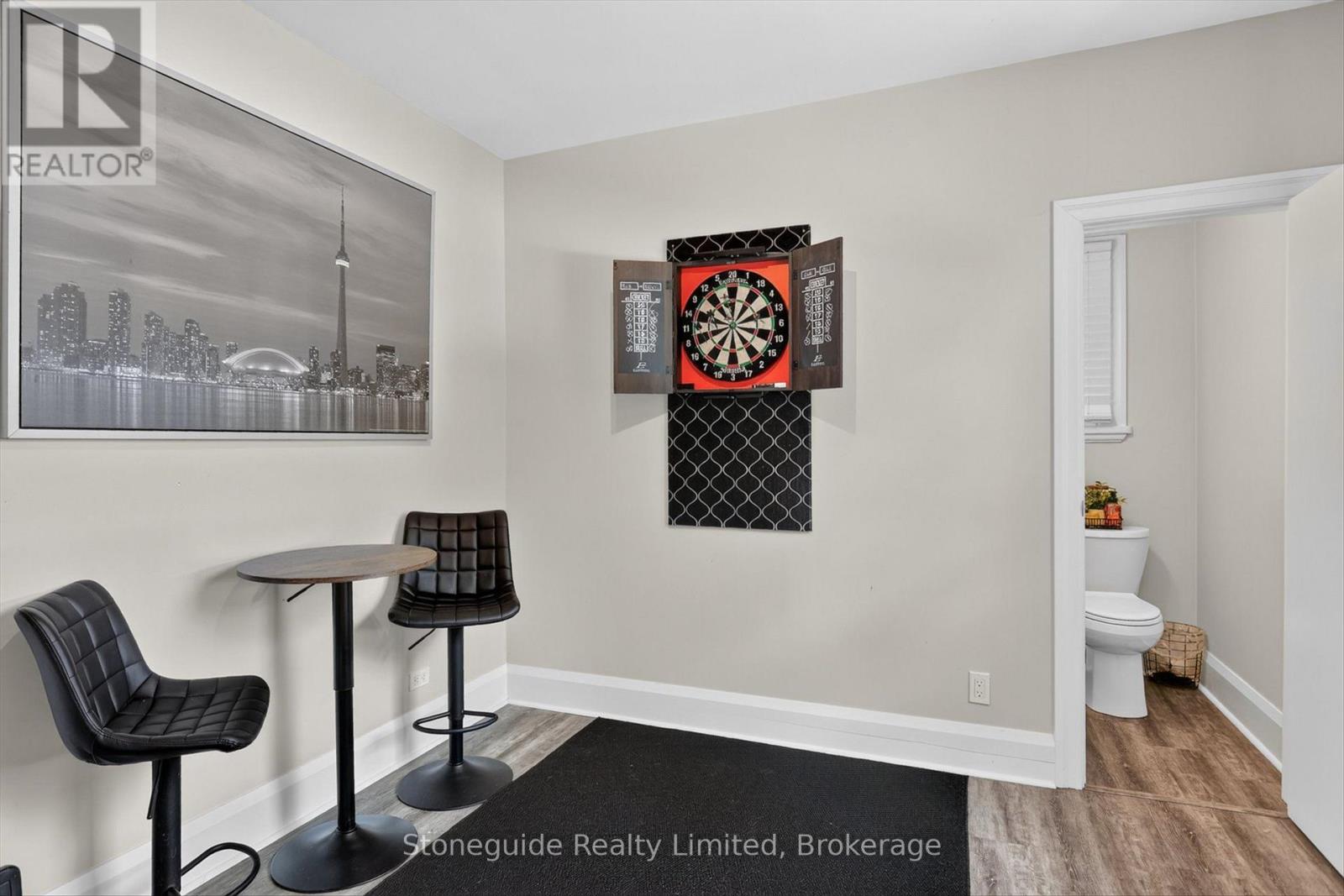 565 RIVERSIDE DRIVE - 14