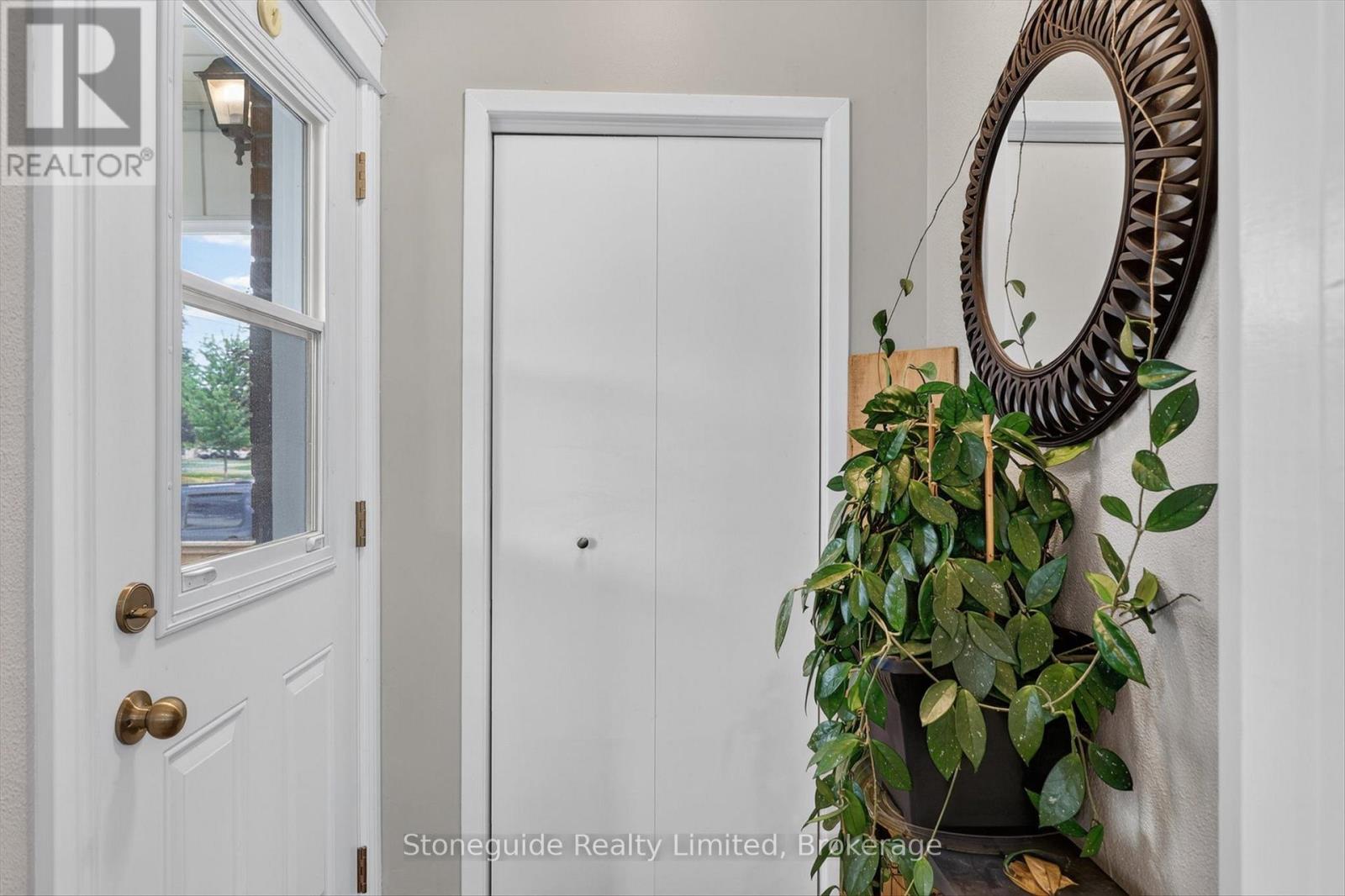 565 RIVERSIDE DRIVE - 3