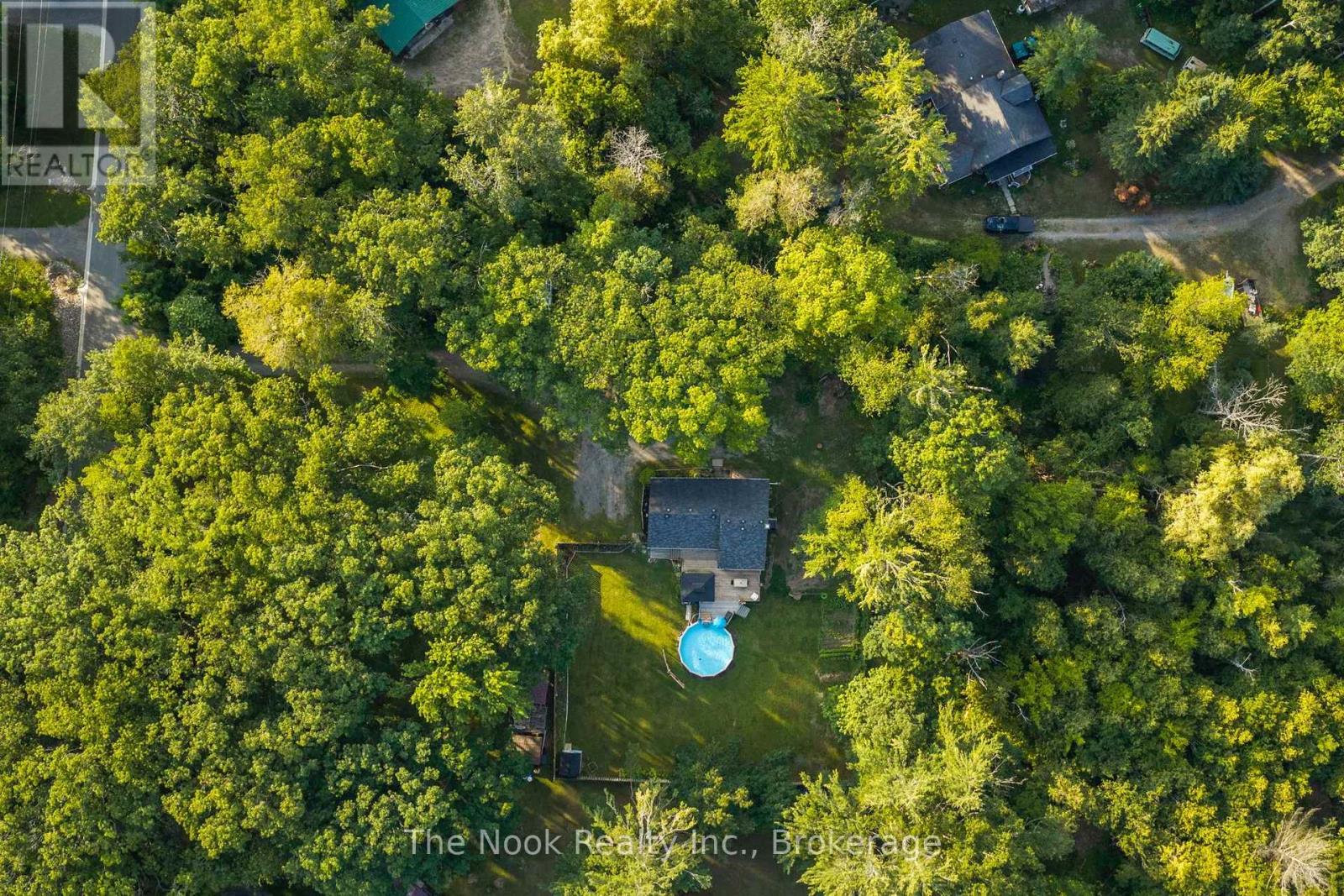 5203 VALLEYVIEW CRESCENT - 2