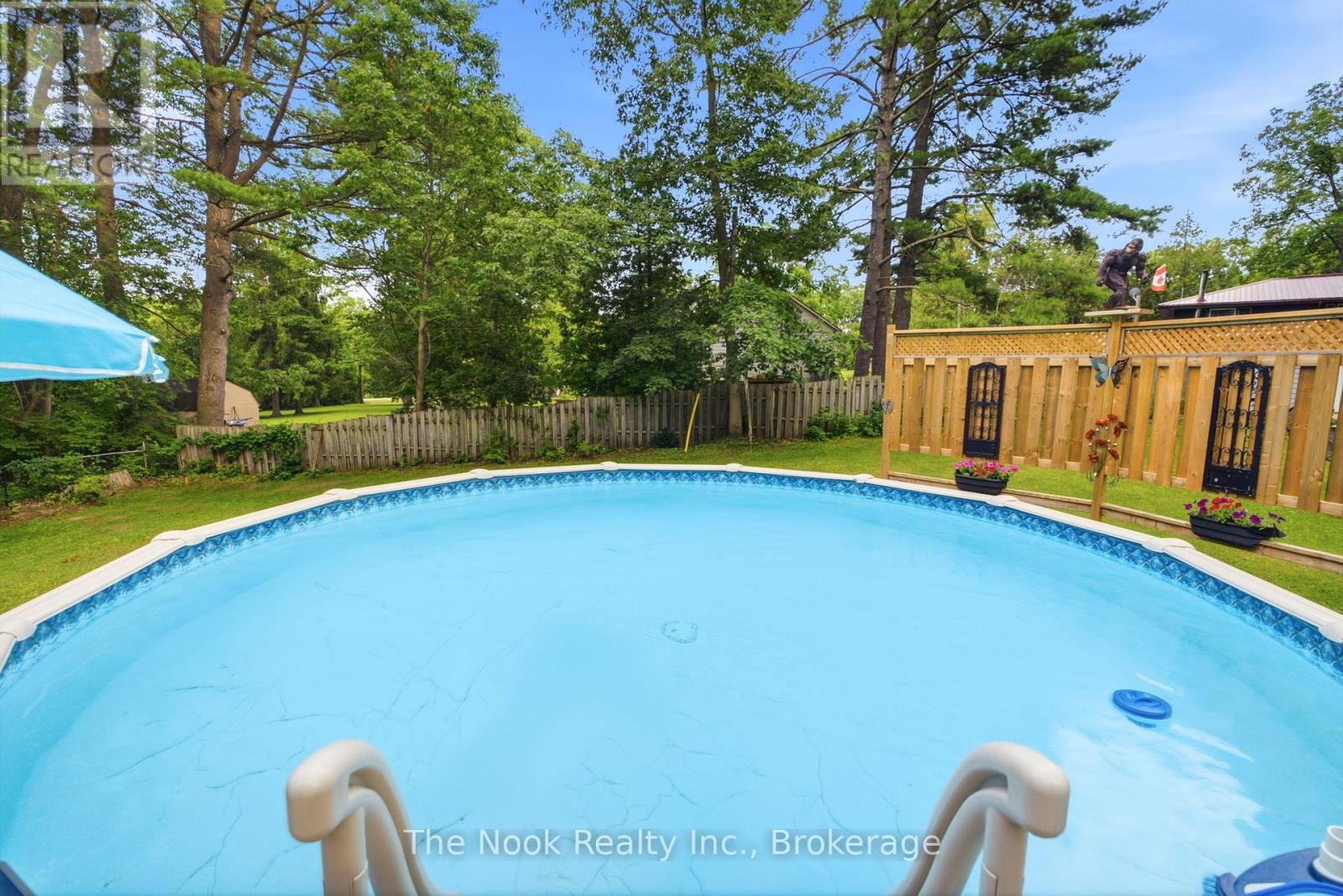 5203 VALLEYVIEW CRESCENT - 9