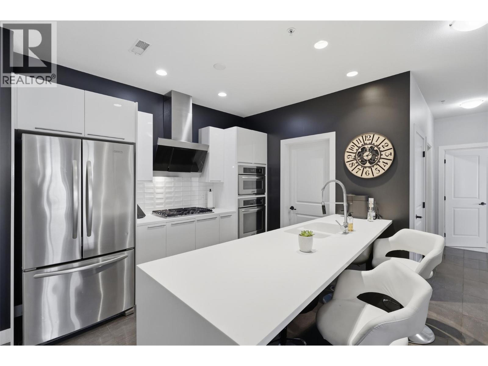 5170 Dallas Drive Unit# 411, Kamloops — photo 3