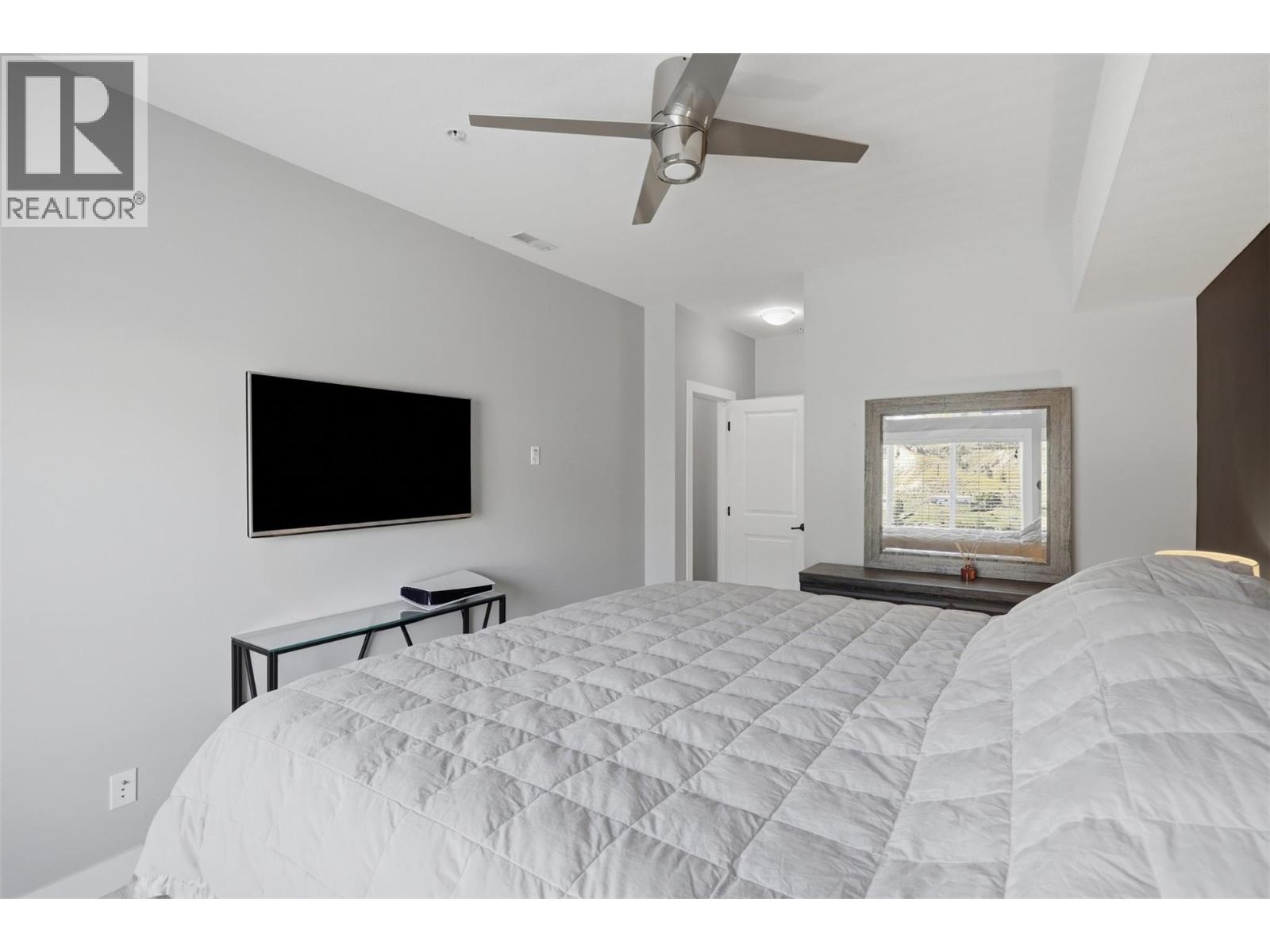 #411 5170 Dallas Drive - 12