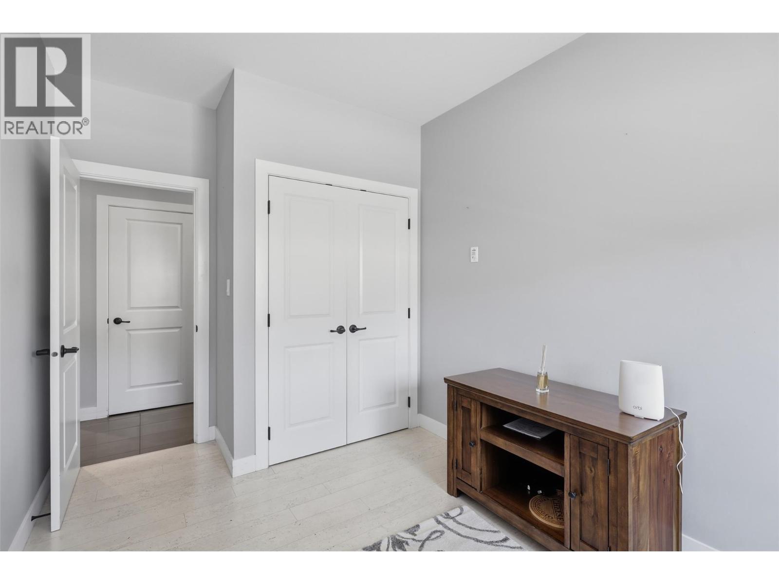 #411 5170 Dallas Drive - 19