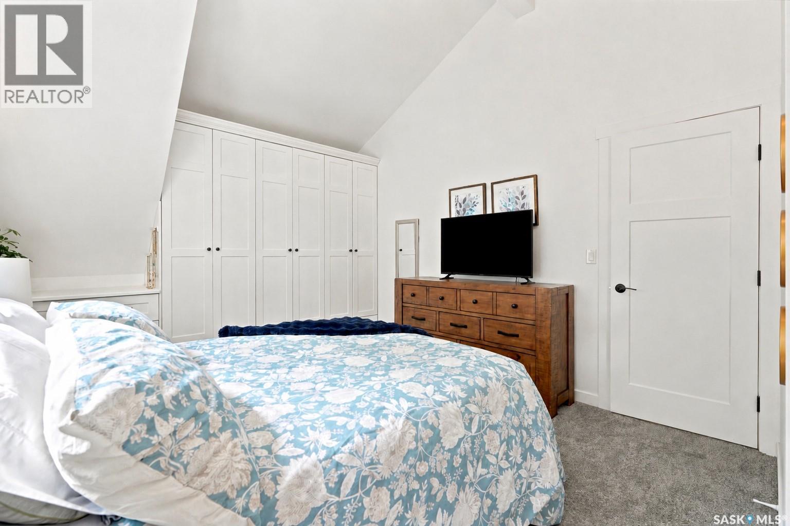 919A F AVENUE N - Image 22