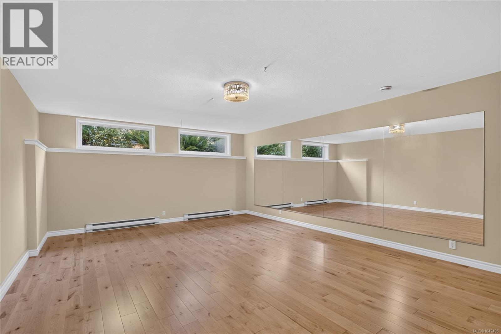 1627 BEAUFORT Ave - 55